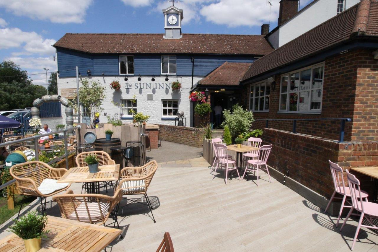 The Sun Inn Swindon Eksteriør bilde
